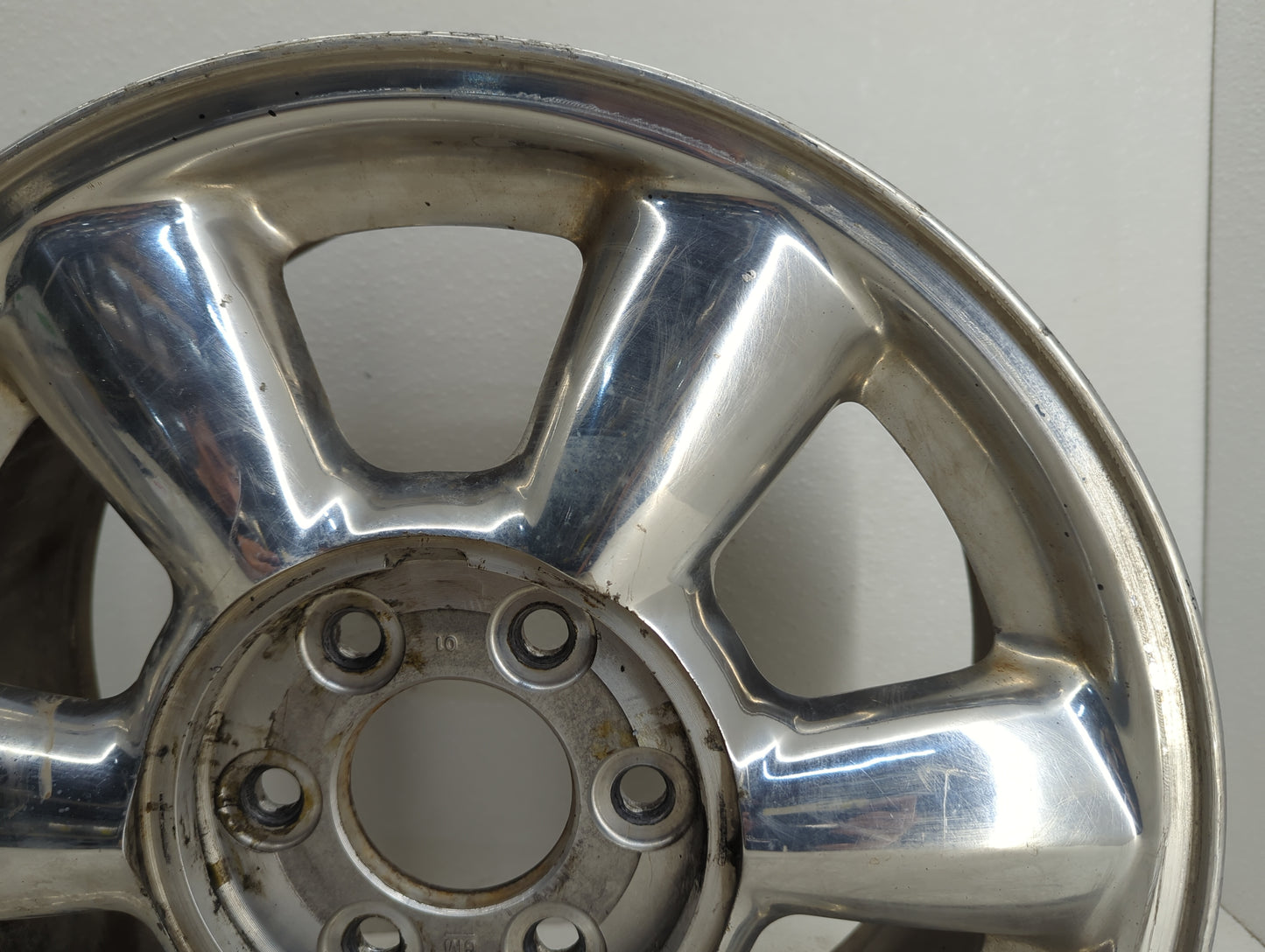 2002-2007 Gmc Envoy Oem Wheel Rim - Oemusedautoparts1.com
