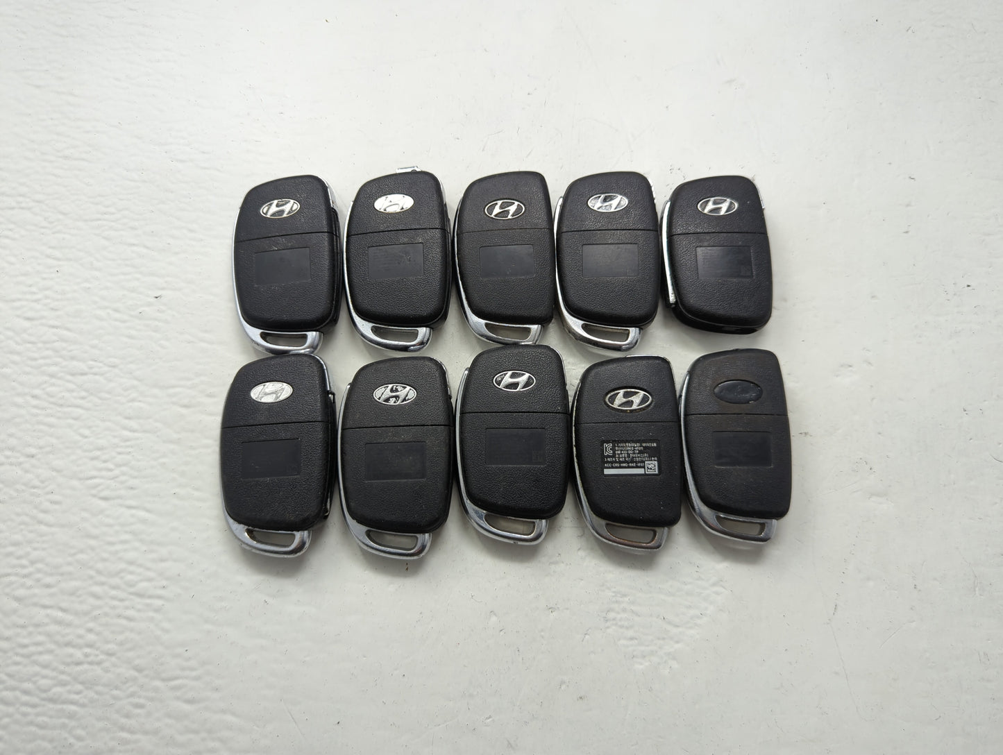 Lot of 10 Hyundai Keyless Entry Remote Fob MIXED FCC IDS MIXED PART - Oemusedautoparts1.com