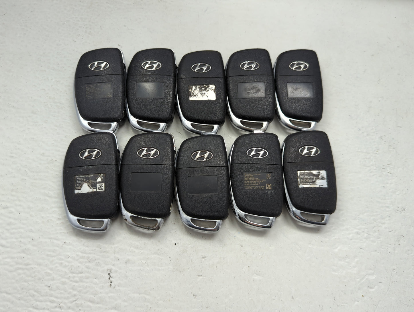 Lot of 10 Hyundai Keyless Entry Remote Fob MIXED FCC IDS MIXED PART - Oemusedautoparts1.com