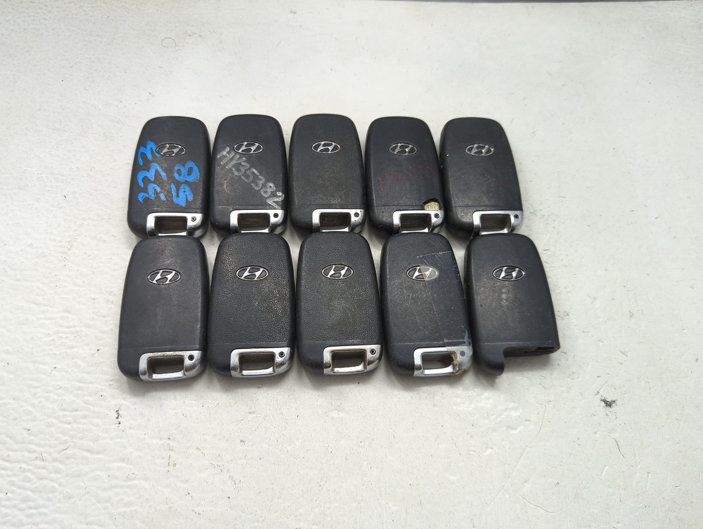 Lot of 10 Hyundai Keyless Entry Remote Fob MIXED FCC IDS MIXED PART 1473792 - Oemusedautoparts1.com