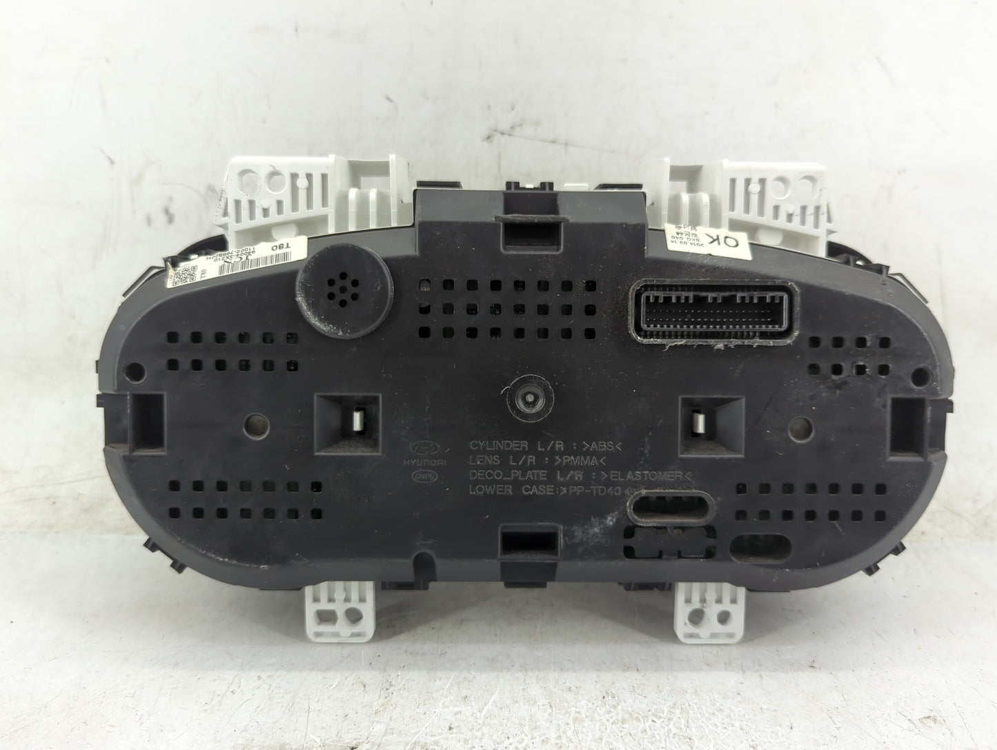 2014-2016 Hyundai Elantra Instrument Cluster Speedometer Gauges Fits Fits 2014 2015 2016 OEM Used Auto Parts - Oemusedautopa