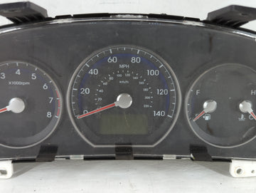 2010-2012 Hyundai Santa Fe Instrument Cluster Speedometer Gauges P/N:94011-0W030CA 94011-0W031 Fits Fits 2010 2011 2012 OEM Used Auto Parts
