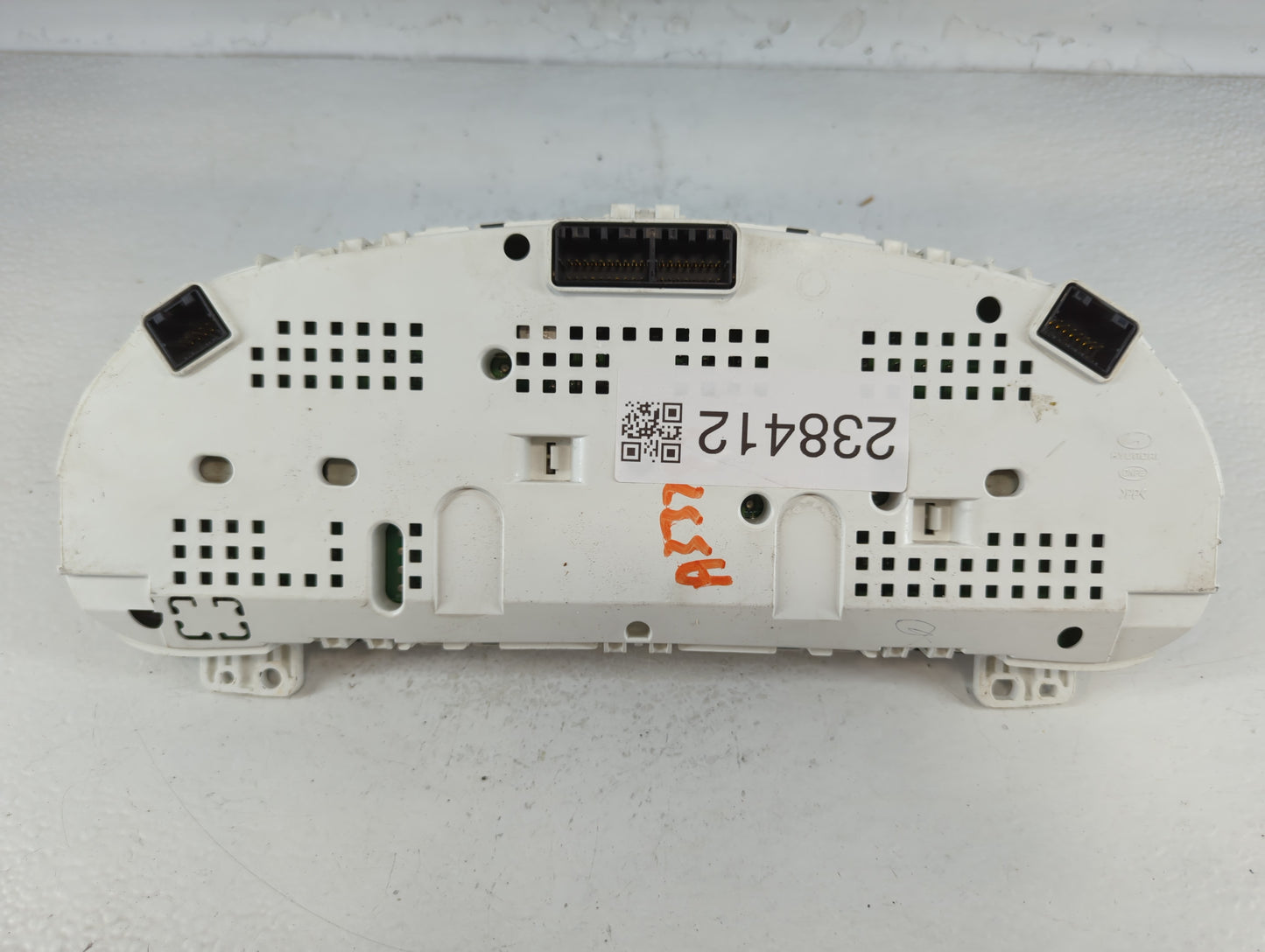 2010-2012 Hyundai Santa Fe Instrument Cluster Speedometer Gauges P/N:94011-0W030CA 94011-0W031 Fits Fits 2010 2011 2012 OEM