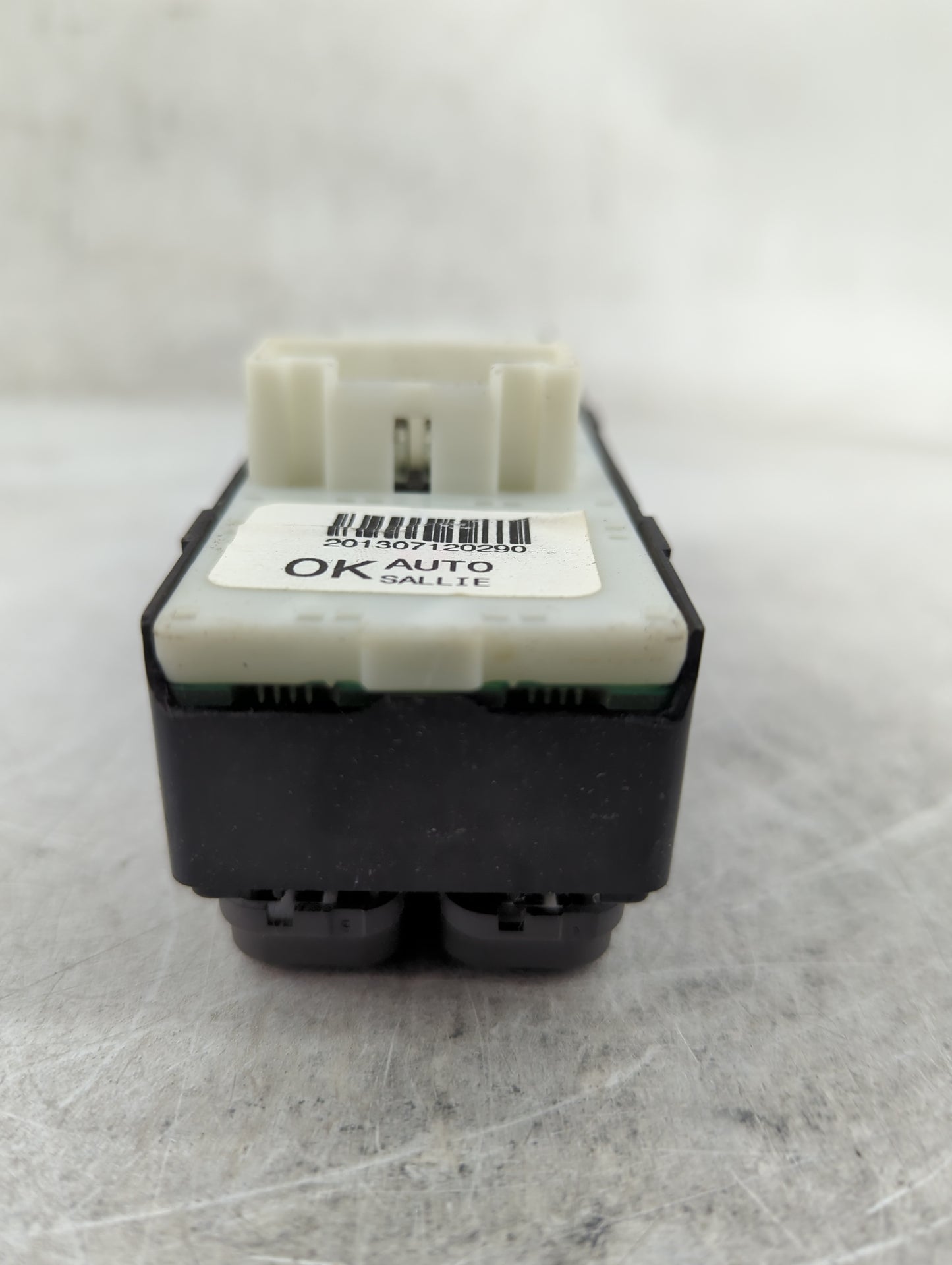 2011-2015 Hyundai Sonata Master Power Window Switch Replacement Driver Side Left Fits Fits 2011 2012 2013 2014 2015 OEM Used