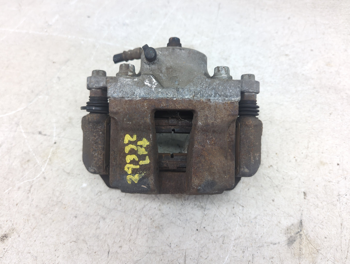 2008-2015 Hyundai Sonata Driver Front Brake - Oem 1225044 - Oemusedautoparts1.com
