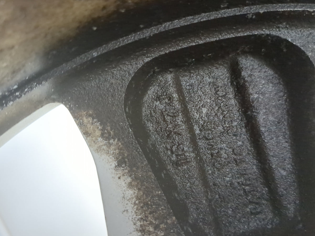 Jeep Cherokee Oem Wheel Rim 1357670 - Oemusedautoparts1.com