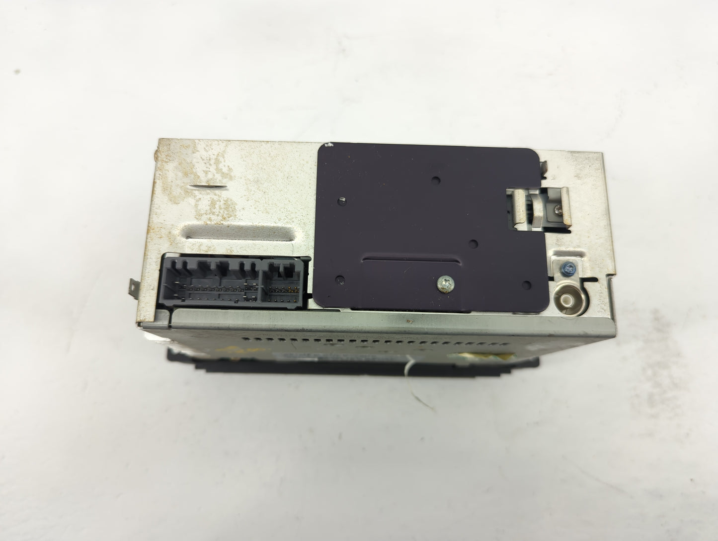 2005-2007 Jeep Liberty Radio AM FM Cd Player Receiver Replacement Fits Fits 2005 2006 2007 OEM Used Auto Parts - Oemusedauto