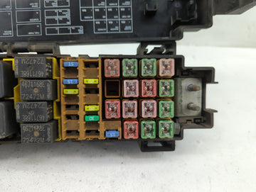 2002-2004 Jeep Liberty Fusebox Fuse Box Panel Relay Module Fits Fits 2002 2003 2004 OEM Used Auto Parts