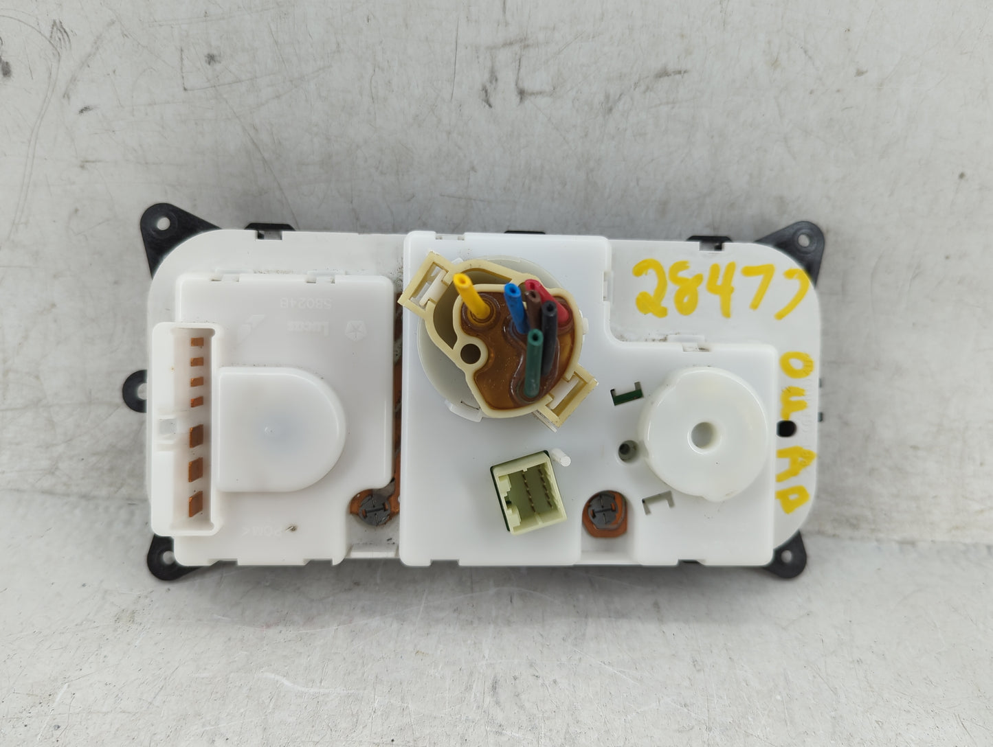 2002-2003 Jeep Liberty Climate Control Module Temperature AC/Heater Replacement Fits Fits 2002 2003 OEM Used Auto Parts - Oe