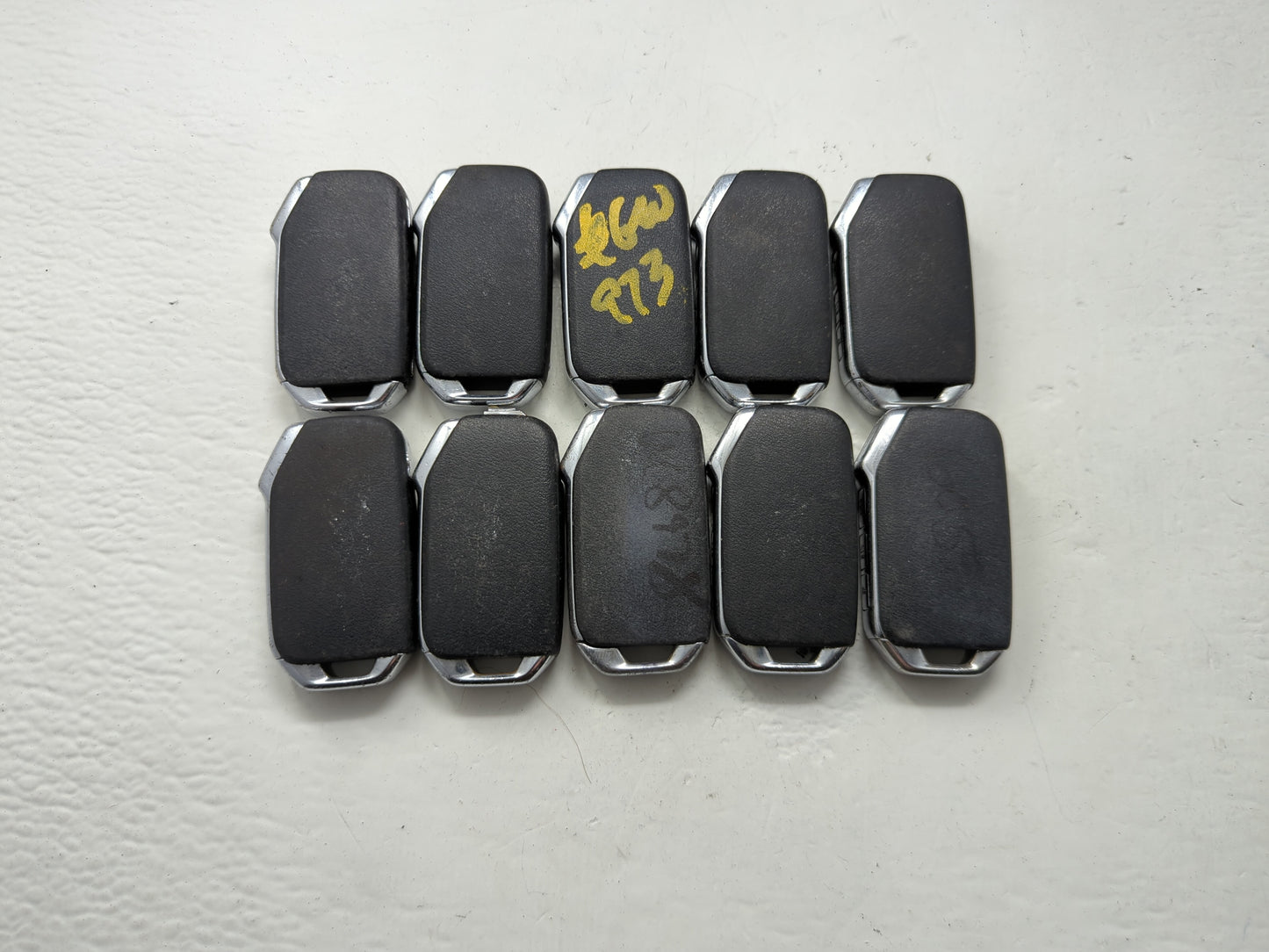 Lot of 10 Kia Keyless Entry Remote Fob MIXED FCC IDS MIXED PART NUMBERS - Oemusedautoparts1.com