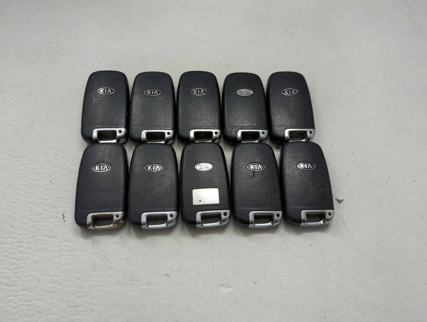 Lot of 10 Kia Keyless Entry Remote Fob MIXED FCC IDS MIXED PART NUMBERS 1473846 - Oemusedautoparts1.com