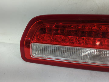 2010-2012 Lincoln Mkz Passenger Right Side Deck Lid Mounted Tail Light