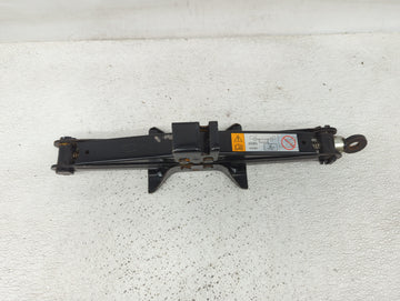 2012 Mazda 2 Spare Scissor Car Jack