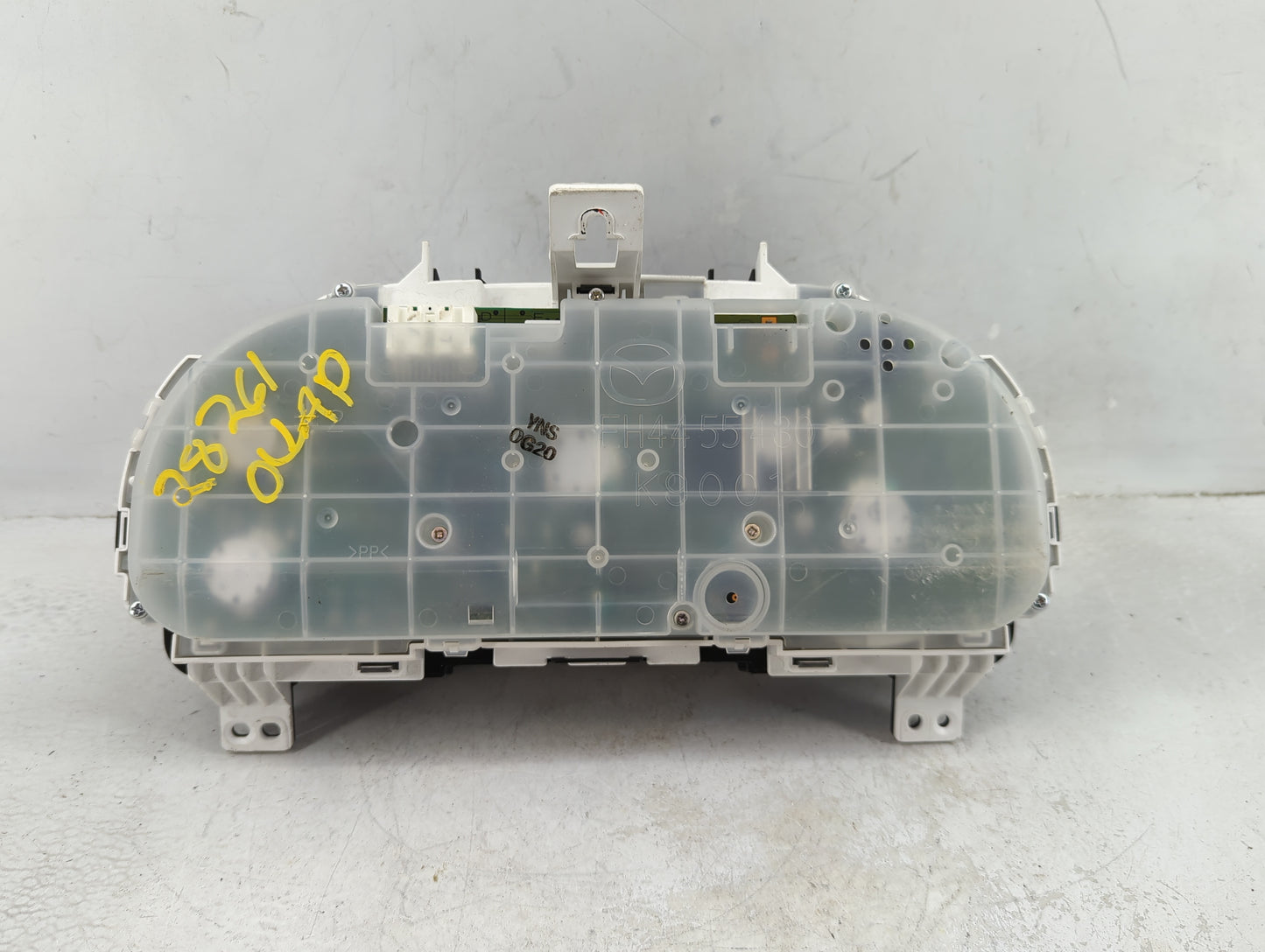 2010 Mazda Cx-7 Instrument Cluster Speedometer Gauges Fits OEM Used Auto Parts - Oemusedautoparts1.com
