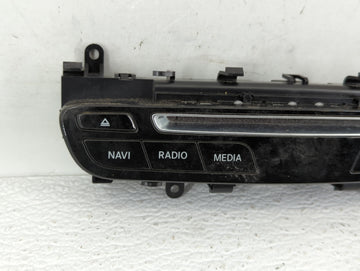 2016-2018 Mercedes-benz C300 Radio Control Panel