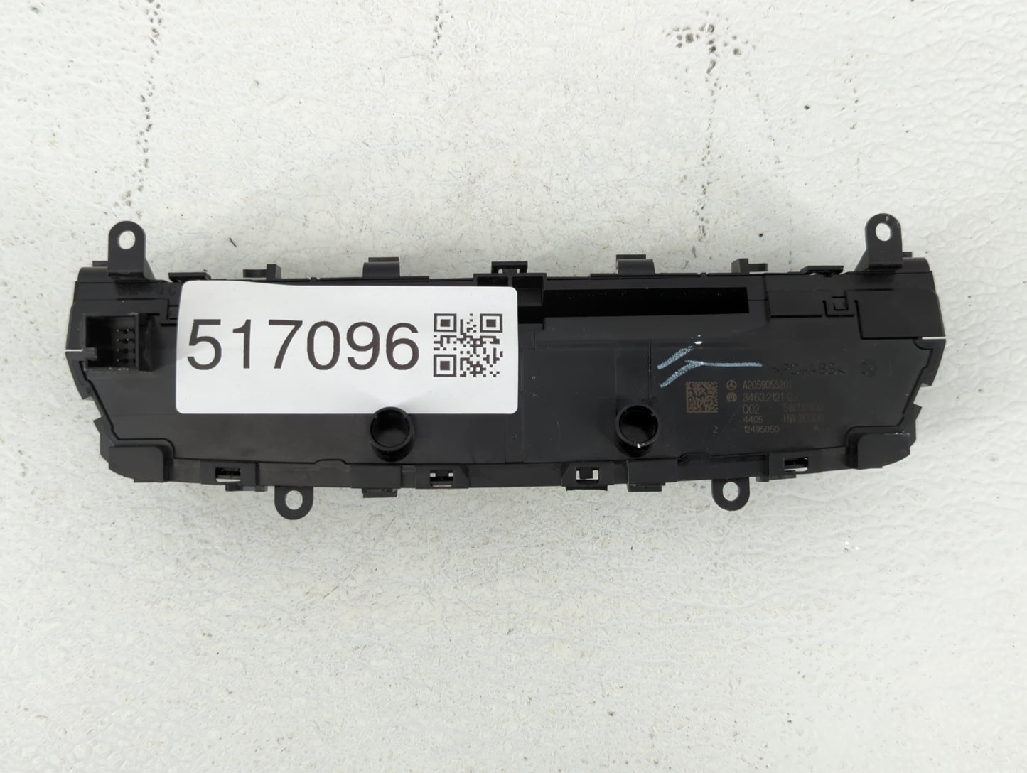 2016-2018 Mercedes-benz C300 Radio Control Panel - Oemusedautoparts1.com