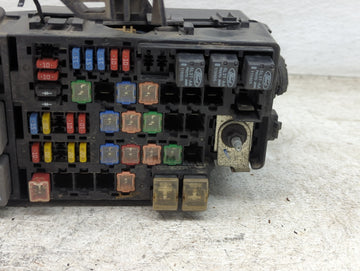 2008-2009 Mercury Sable Fusebox Fuse Box Panel Relay Module P/N:54-8799-30 8G1T-14A003-AC Fits Fits 2008 2009 OEM Used Auto Parts