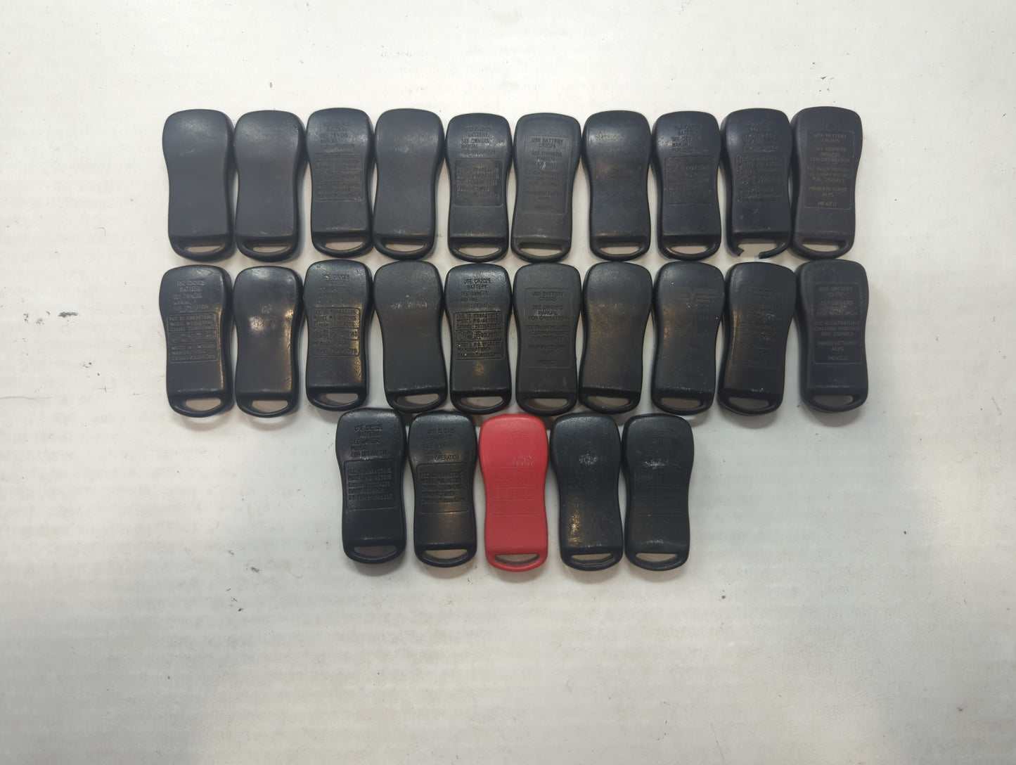 Lot of 25 Nissan Keyless Entry Remote Fob MIXED FCC IDS MIXED PART - Oemusedautoparts1.com