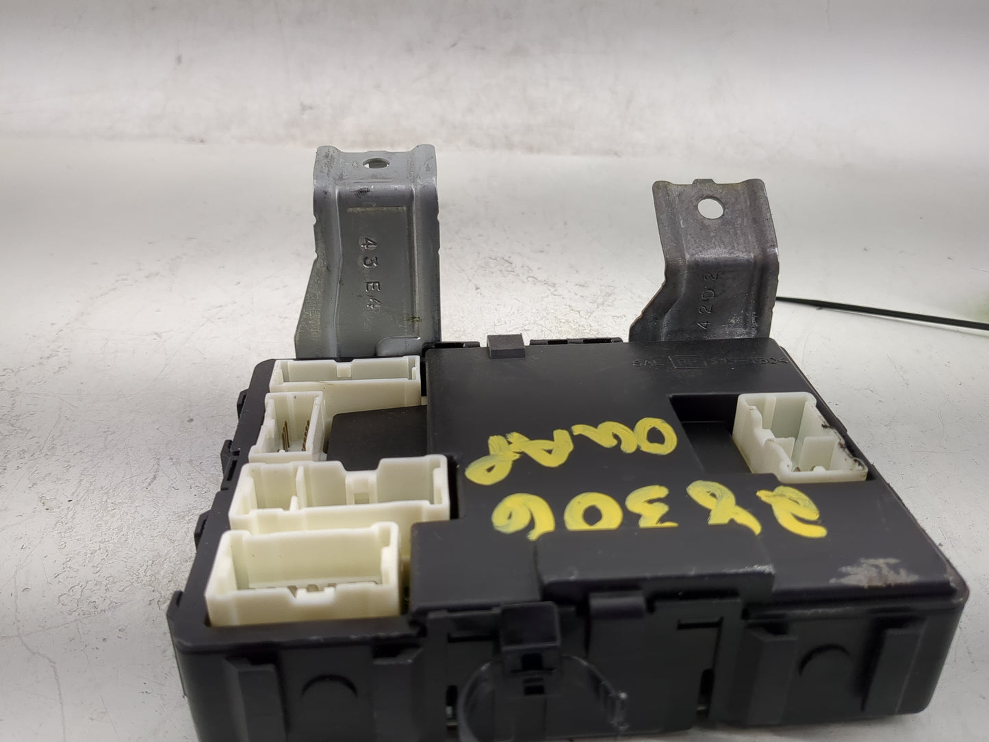 2002-2004 Nissan Altima Body Control Module Bcm Inner Cabin Fuse Box - Oemusedautoparts1.com