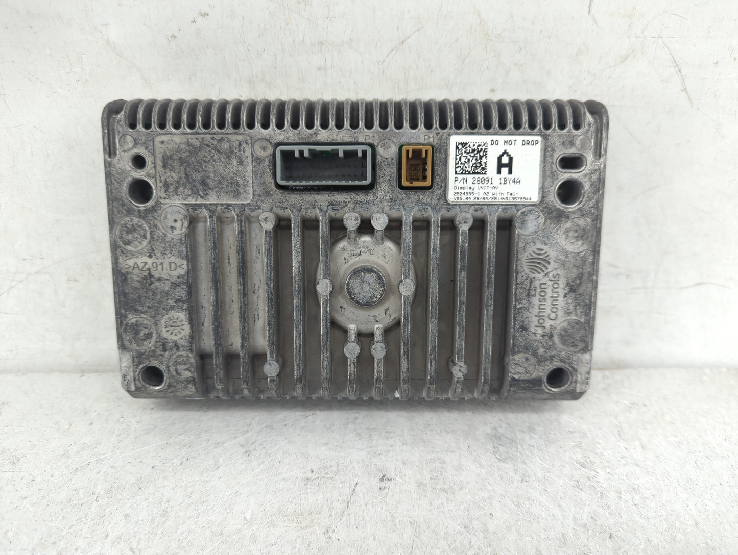2013-2014 Nissan Murano Radio AM FM Cd Player Receiver Replacement Fits Fits 2013 2014 2015 OEM Used Auto Parts - Oemusedaut