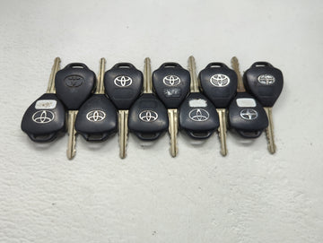 Lot of 10 Toyota Keyless Entry Remote Fob MIXED FCC IDS MIXED PART