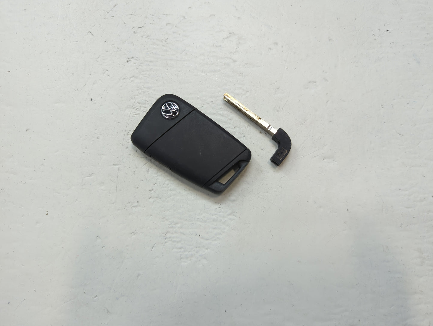 Volkswagen Keyless Entry Remote Fob KR5S14T A3C1119770000 3G0.959.752.DA - Oemusedautoparts1.com