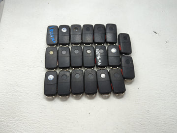 Lot of 10 Volkswagen Keyless Entry Remote Fob MIXED FCC IDS MIXED PART 1244245