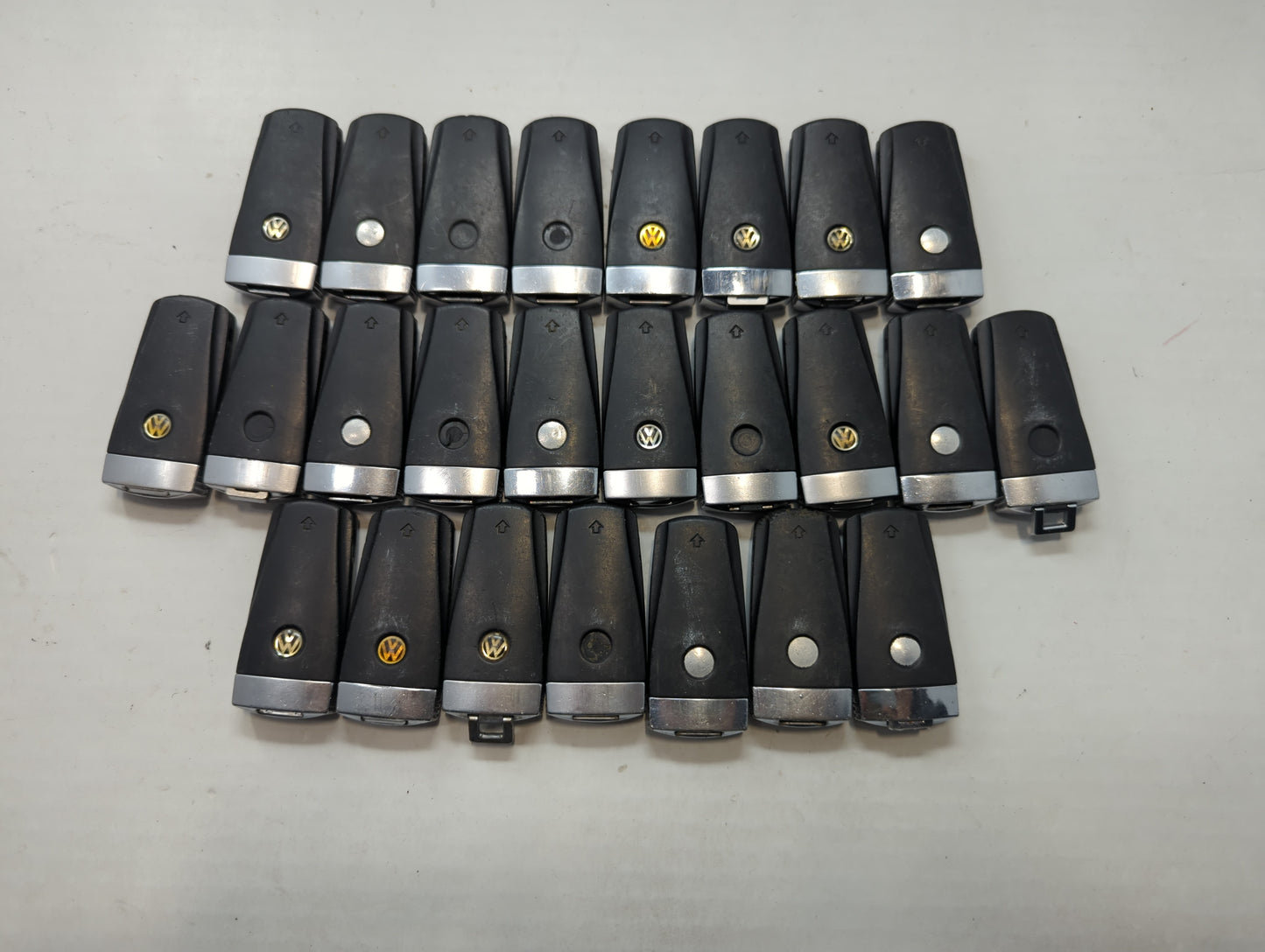 Lot of 25 Volkswagen Keyless Entry Remote Fob MIXED FCC IDS MIXED PART - Oemusedautoparts1.com