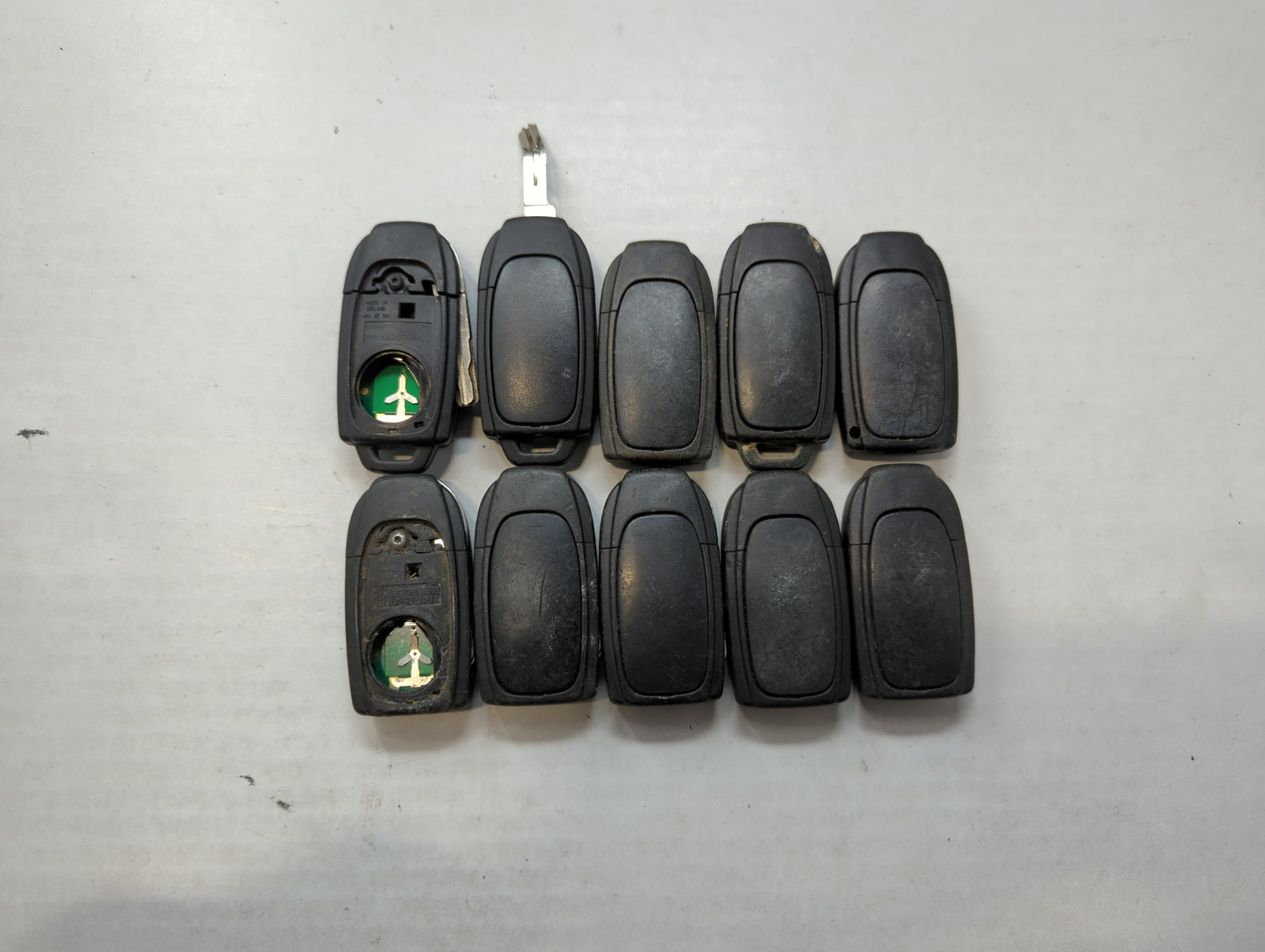 Lot of 10 Volvo Keyless Entry Remote Fob LQNP2T-APU MIXED PART NUMBERS - Oemusedautoparts1.com