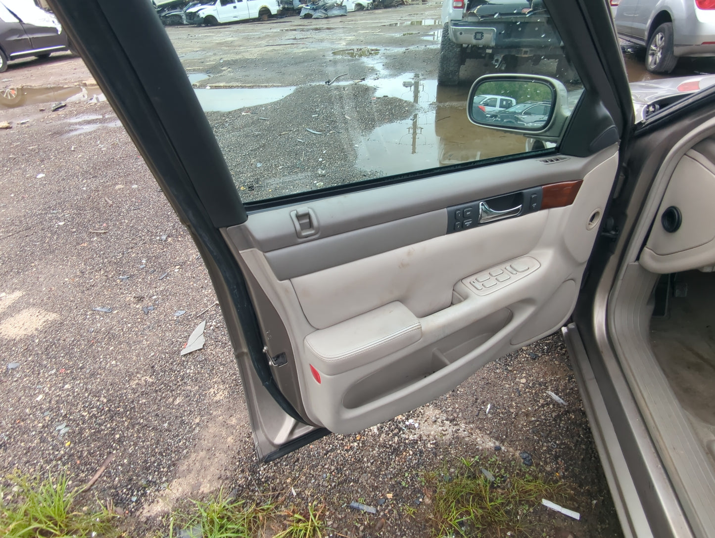 2003 Cadillac Seville Front Left Driver Interior Door Panel Trim