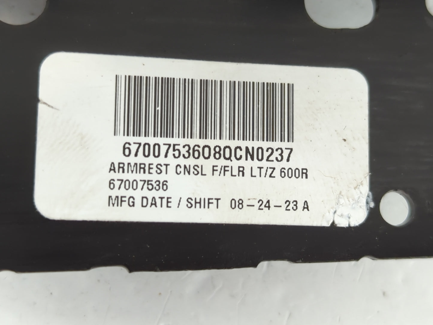 2019-2021 Chevrolet Malibu Center Console Armrest Cover Lid P/N:67007536 Fits Fits 2019 2020 2021 OEM Used Auto Parts - Oemusedautoparts1.com