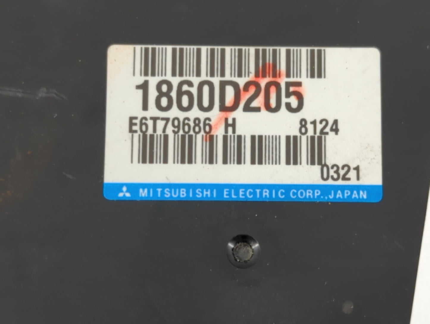 2018 Mitsubishi Outlander PCM Engine Control Computer ECU ECM PCU OEM P/N:1860D205 Fits OEM Used Auto Parts - Oemusedautoparts1.com
