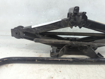 2016 Ford Fiesta Spare Scissor Car Jack