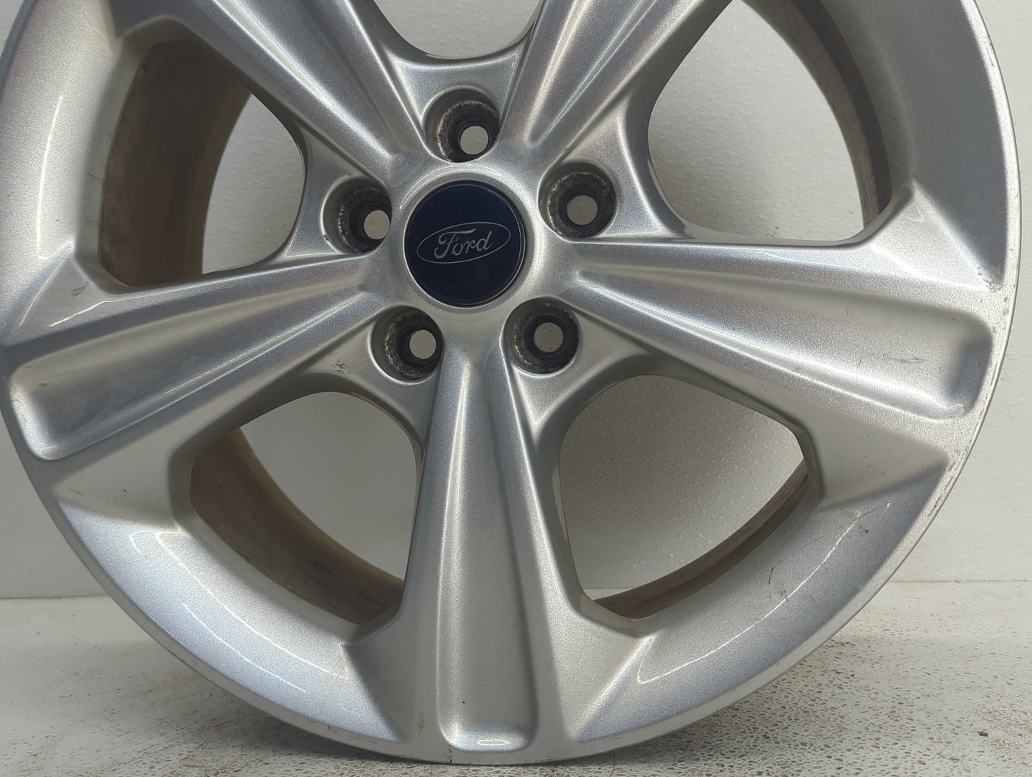 2013-2016 Ford Escape Oem Wheel Rim