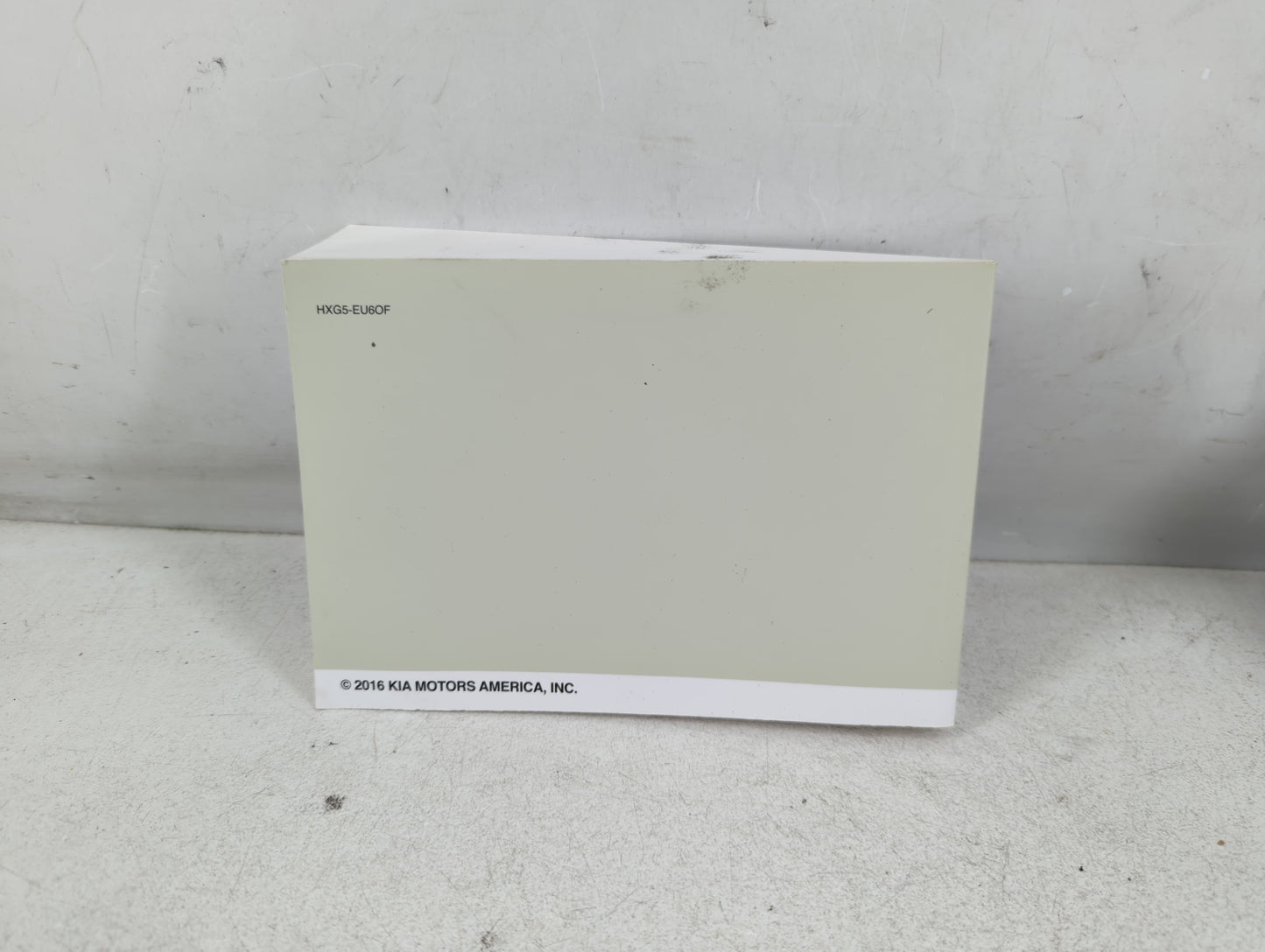 2017 Kia Sorento Owners Manual Book Guide P/N:HXG5-EU6OF OEM Used Auto Parts