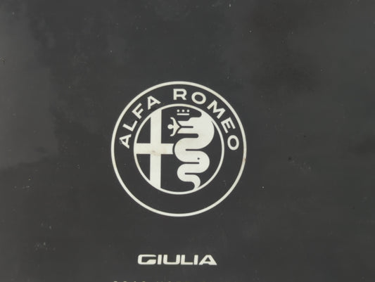 2019 Alfa Romeo Giulia Owners Manual Book Guide P/N:19GA-926-AA OEM Used Auto Parts