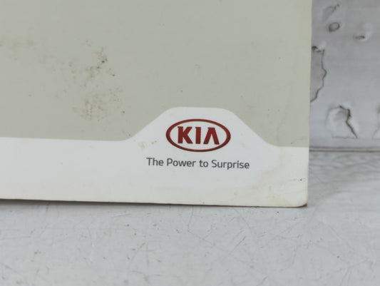 2018 Kia Soul Owners Manual Book Guide P/N:IB2O-EU75B OEM Used Auto Parts