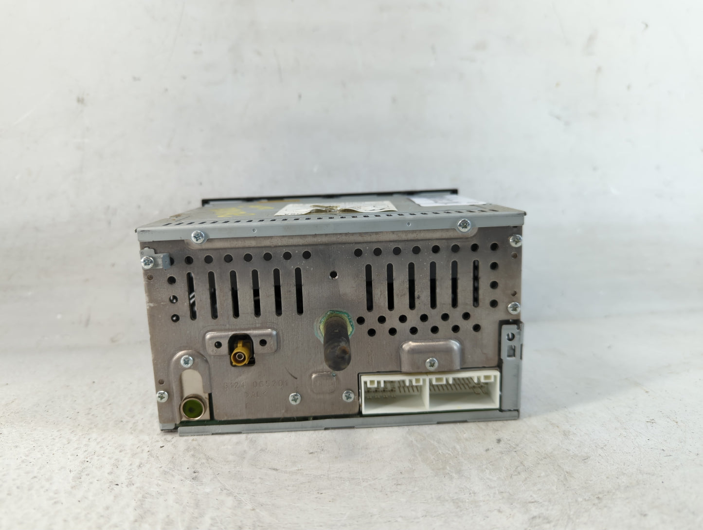2011 Hyundai Sonata Sonata Radio AM FM Cd Player Receiver Replacement P/N:96180-3Q0014X Fits OEM Used Auto Parts - Oemusedautoparts1.com