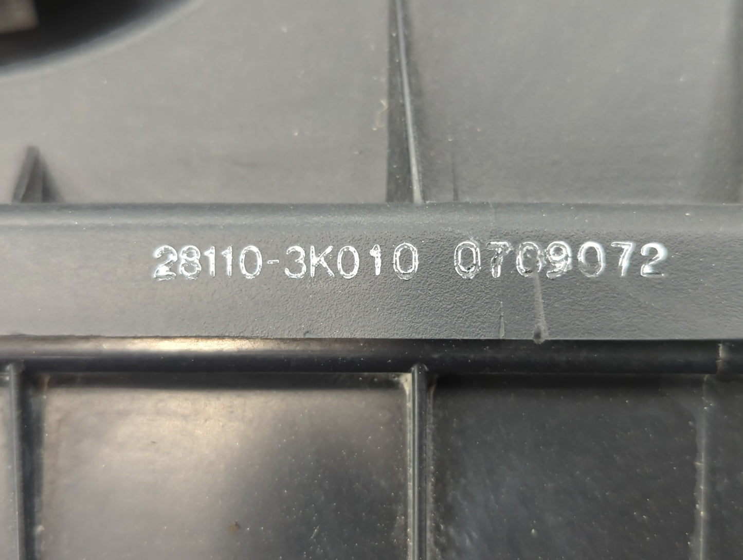 2006-2008 Hyundai Sonata Air Cleaner Intake-duct Hose Tube - Oemusedautoparts1.com