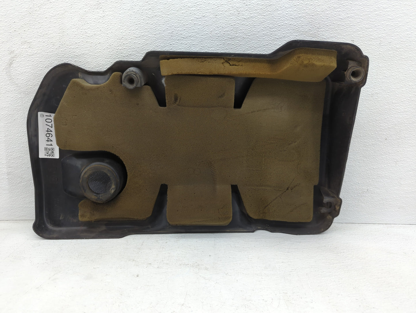 2010 Chevrolet Equinox Engine Cover
