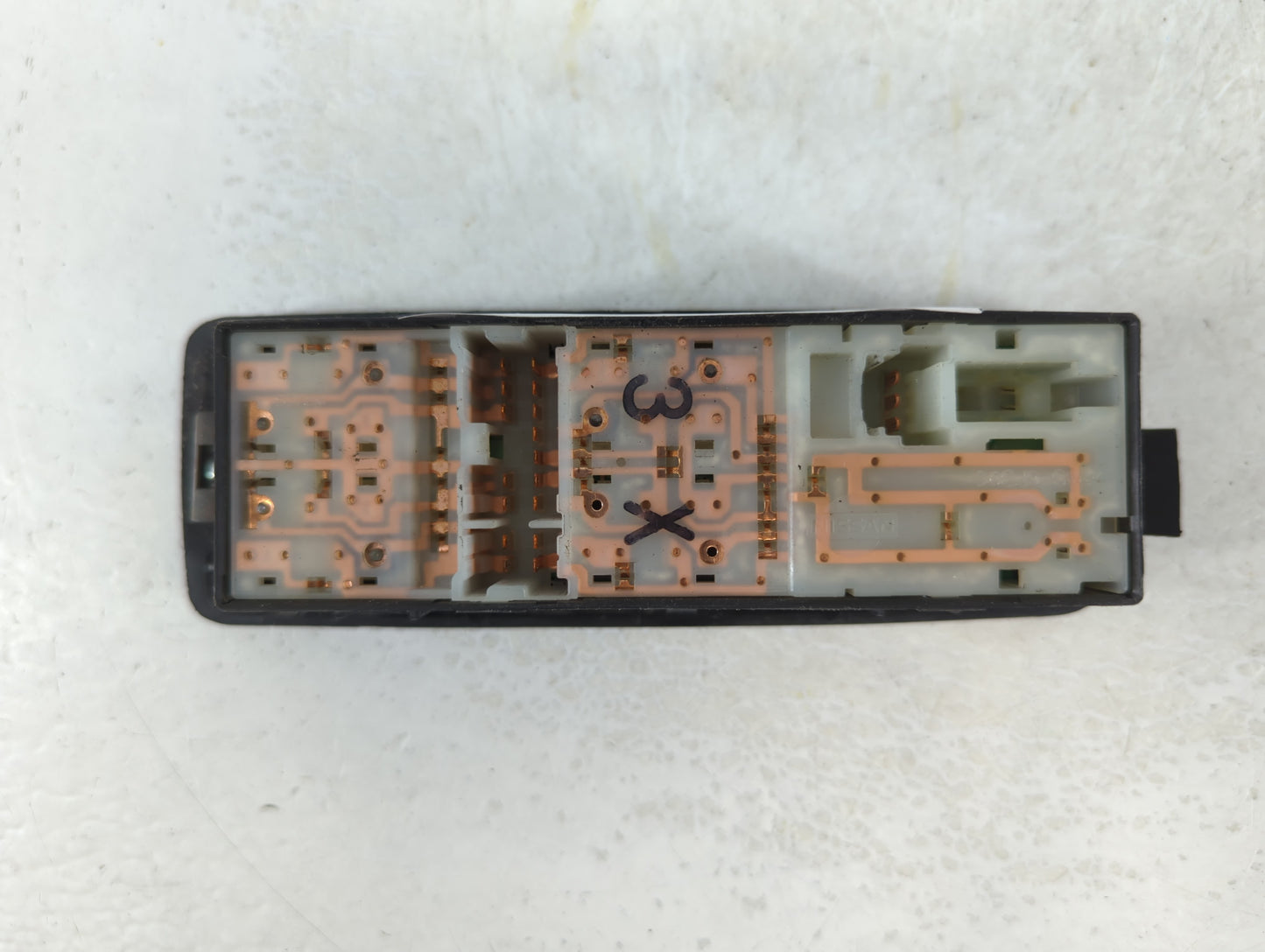 2011-2015 Nissan Rogue Master Power Window Switch Replacement Driver Side Left P/N:PA6-GF30 Fits Fits 2011 2012 2013 2014 2015 OEM Used Auto Parts - Oemusedautoparts1.com