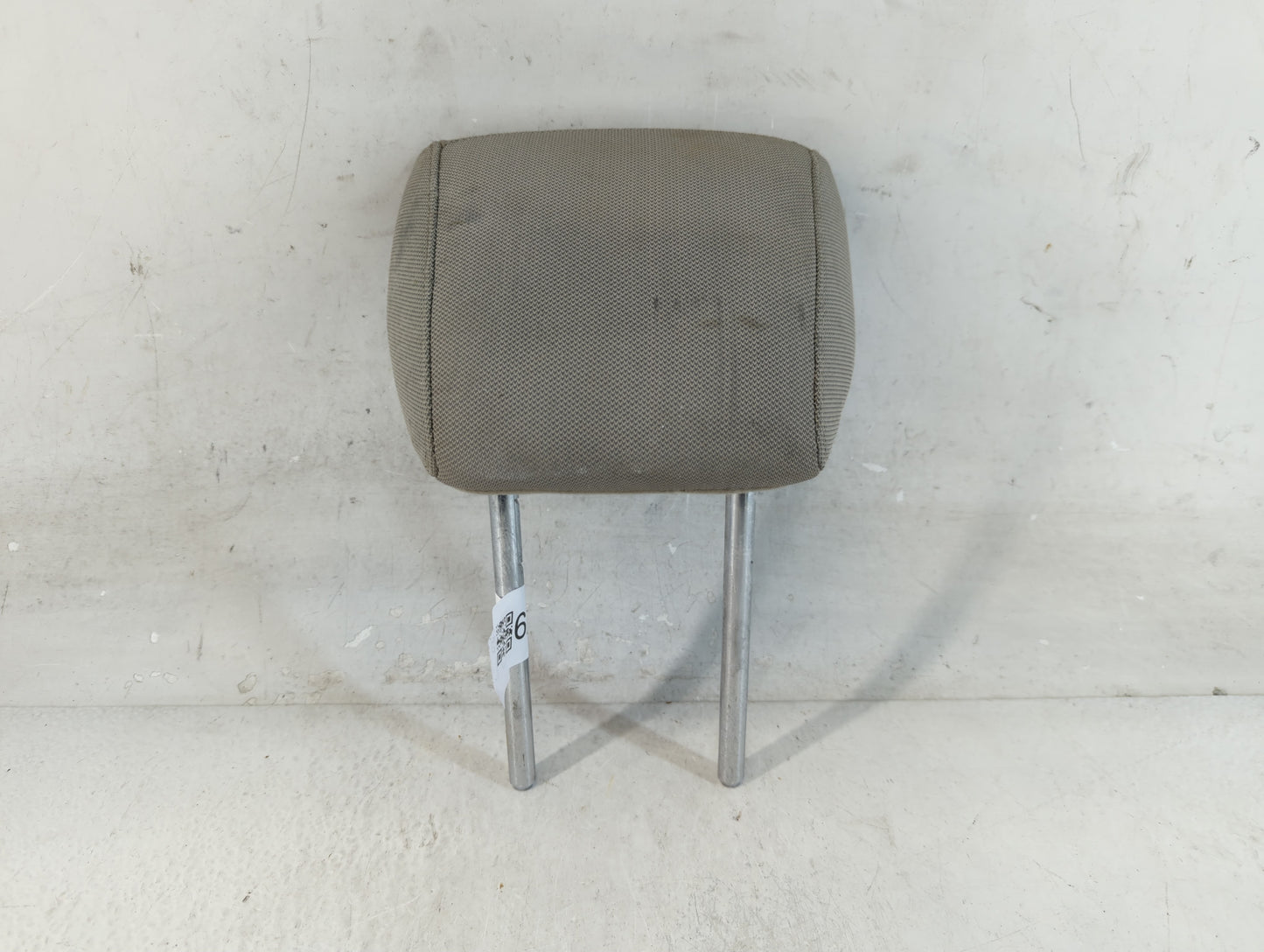 2011-2012 Ford Fusion Headrest Head Rest Front Driver Passenger Seat Fits Fits 2011 2012 OEM Used Auto Parts - Oemusedautoparts1.com