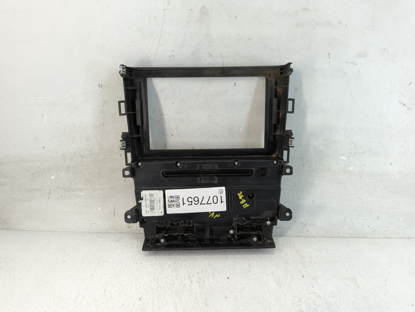 2011-2012 Ford Fusion Radio AM FM Cd Player Receiver Replacement P/N:GS7T-18E245-ADB Fits Fits 2011 2012 OEM Used Auto Parts - Oemusedautoparts1.com