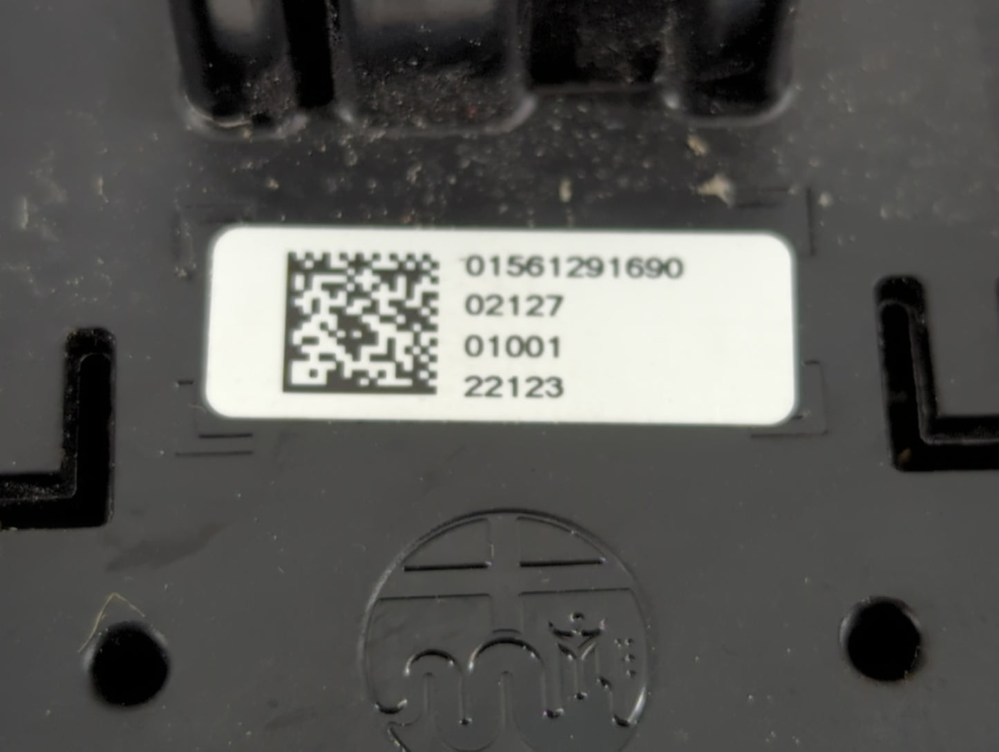 2024 Alfa Romeo Stelvio Master Power Window Switch Replacement Driver Side Left P/N:01561291690 Fits OEM Used Auto Parts - Oemusedautoparts1.com