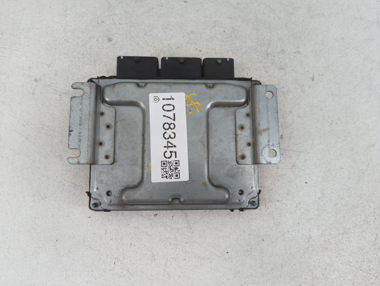 2013-2014 Nissan Altima PCM Engine Control Computer ECU ECM PCU OEM P/N:BEM400-300 A1 Fits Fits 2013 2014 OEM Used Auto Parts - Oemusedautoparts1.com
