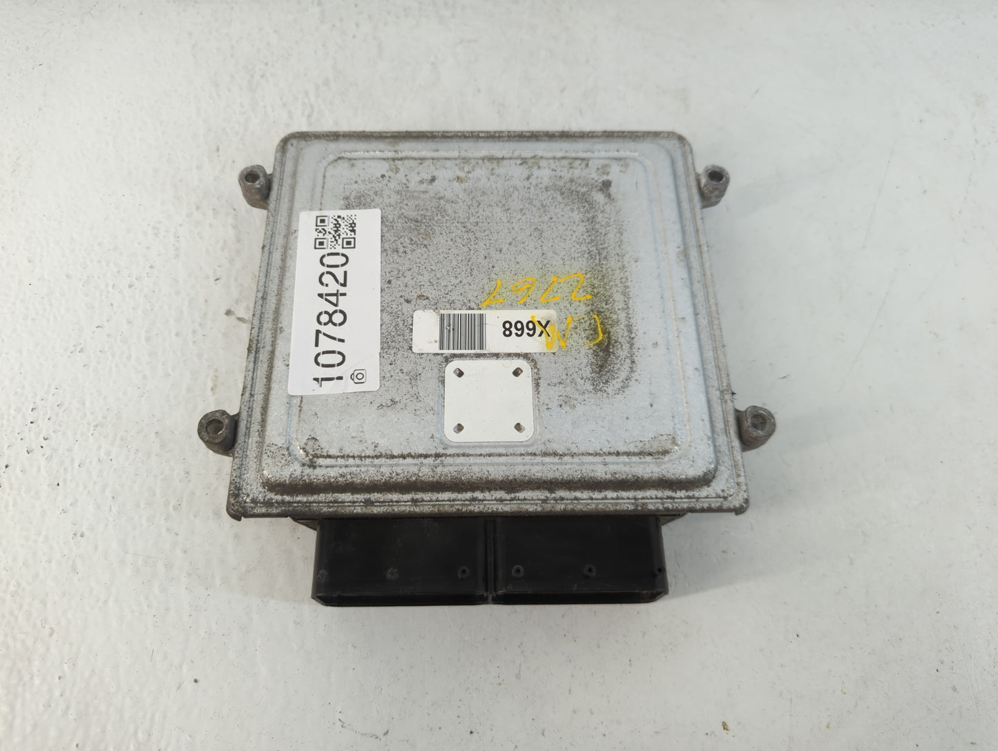 2011-2014 Hyundai Sonata PCM Engine Control Computer ECU ECM PCU OEM P/N:39111-2G668 39101-2G668 Fits Fits 2011 2012 2013 2014 OEM Used Auto Parts - Oemusedautoparts1.com