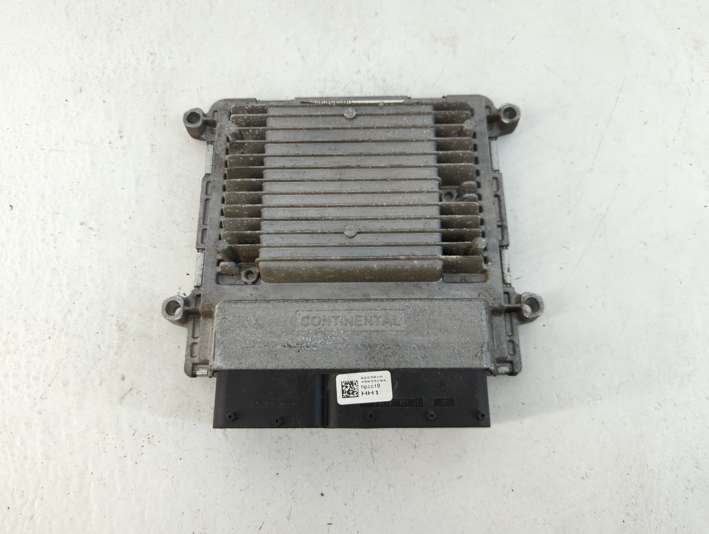 2011-2012 Hyundai Sonata PCM Engine Control Computer ECU ECM PCU OEM P/N:39105-2G917 39155-2G917 Fits Fits 2011 2012 OEM Used Auto Parts - Oemusedautoparts1.com