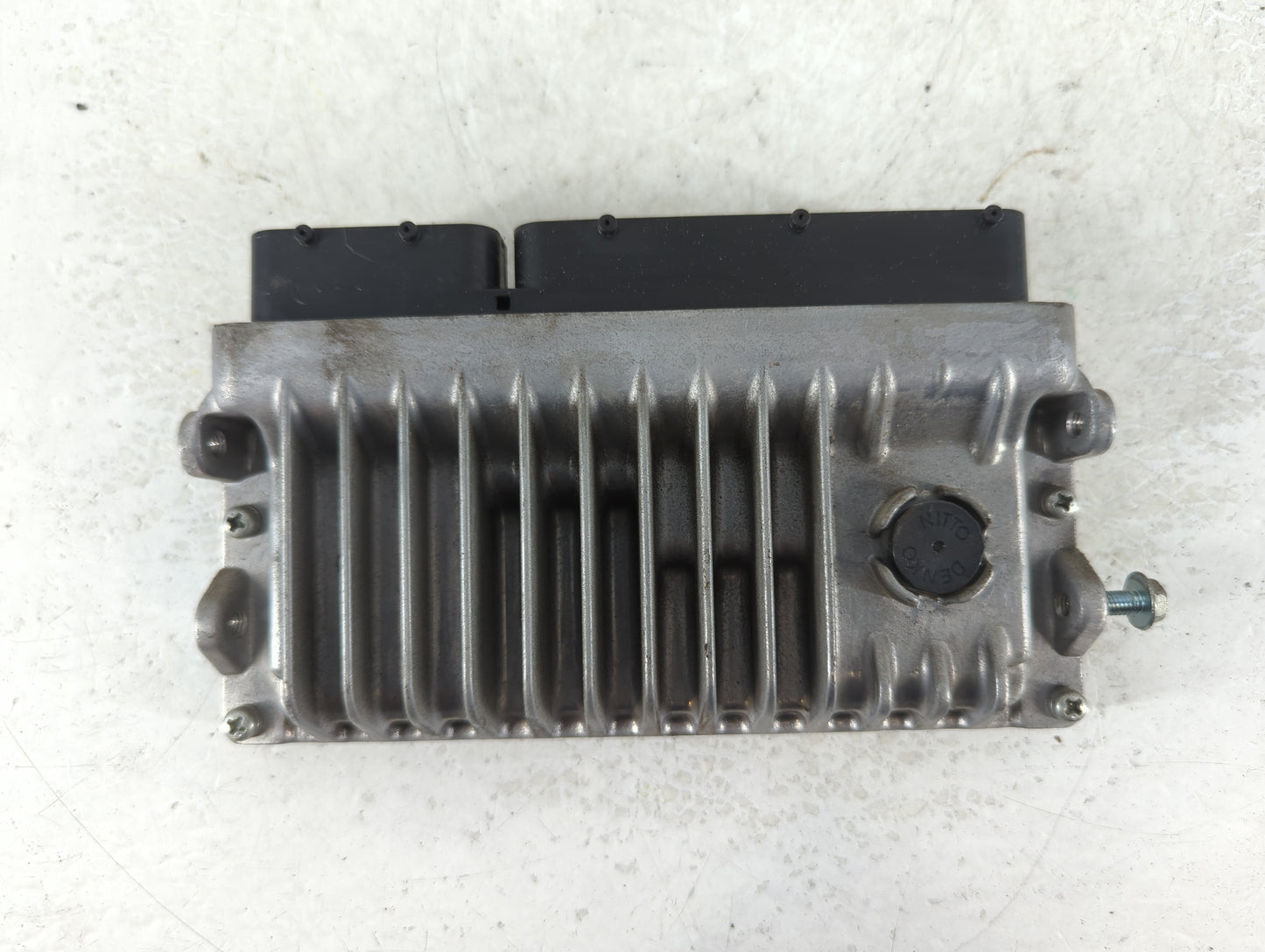 2013-2014 Toyota Avalon PCM Engine Control Computer ECU ECM PCU OEM P/N:89661-07591 Fits Fits 2013 2014 OEM Used Auto Parts - Oemusedautoparts1.com