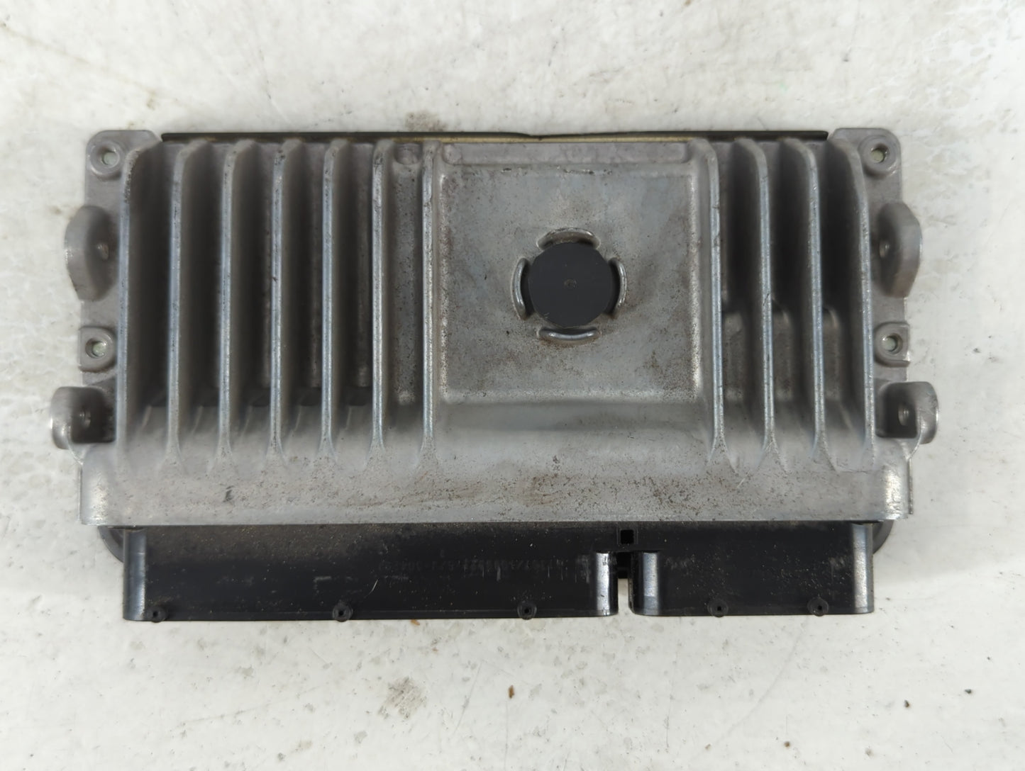 2021-2022 Toyota Prius PCM Engine Control Computer ECU ECM PCU OEM P/N:89661-47C80 Fits Fits 2021 2022 OEM Used Auto Parts - Oemusedautoparts1.com