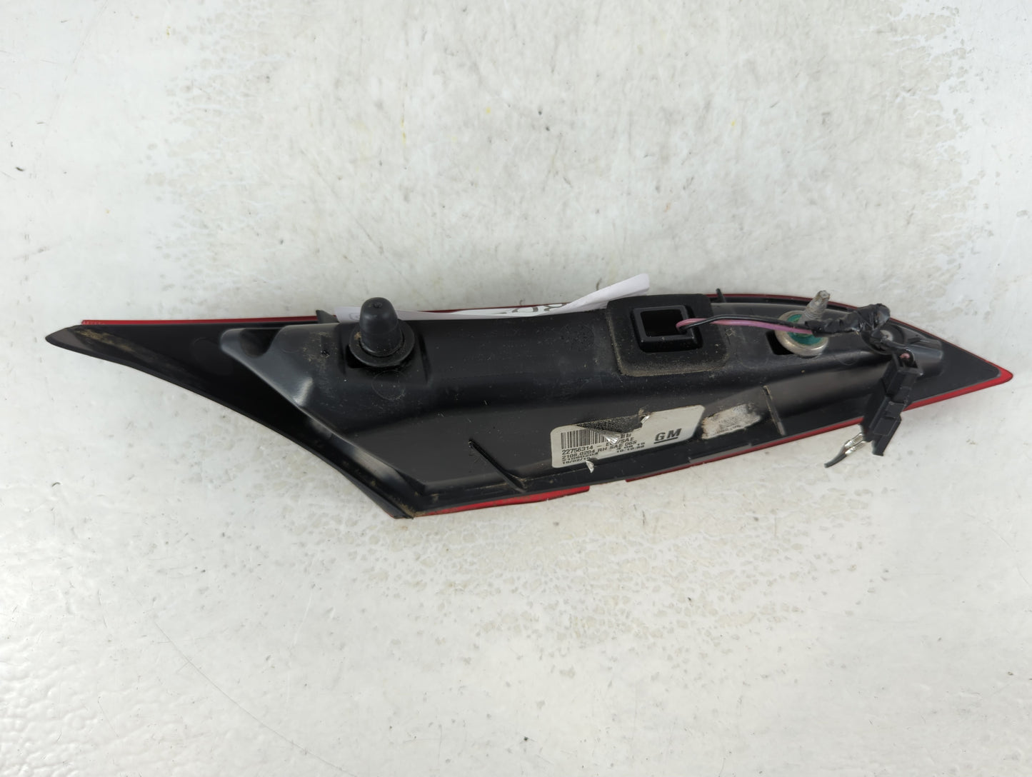2014-2017 Buick Regal Tail Light Assembly Passenger Right OEM P/N:22756314 Fits Fits 2014 2015 2016 2017 OEM Used Auto Parts - Oemusedautoparts1.com
